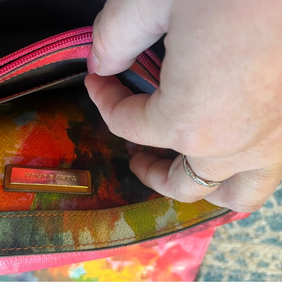 Tory Burch Tie Die Purse - Picture 4 of 4